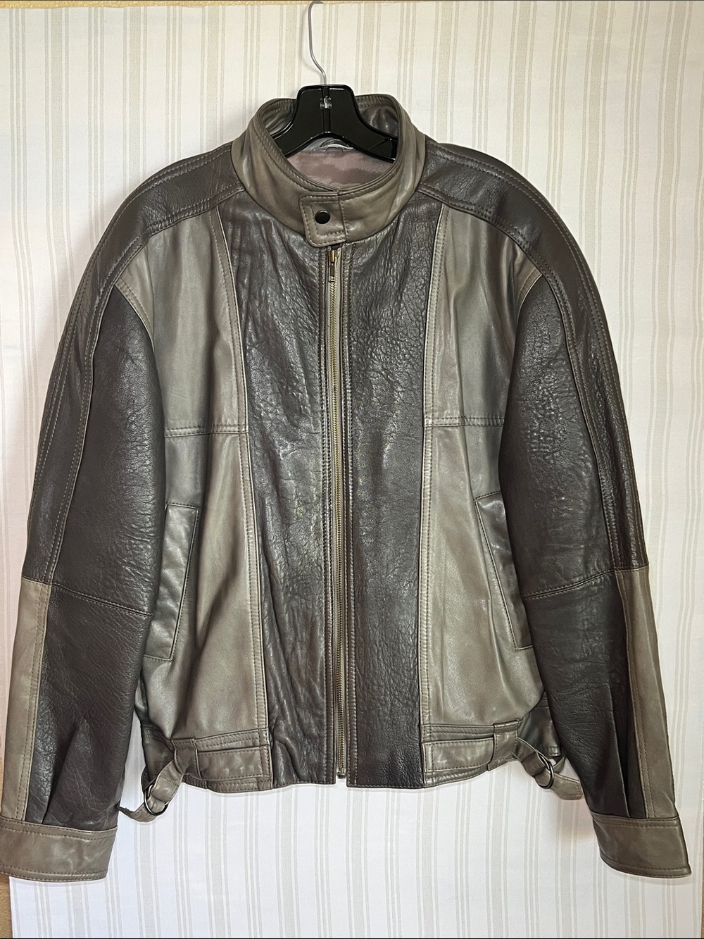 1980’s Men's Vintage Members Only racing bomber